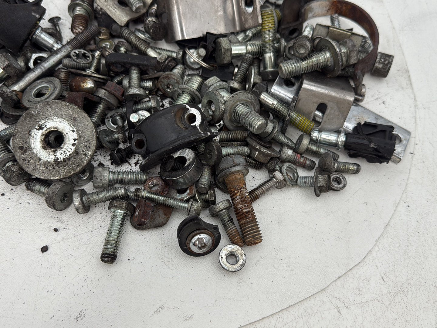 1999 - 2006 Harley-Davidson Touring Electra Glide Hardware Bolts Nuts & Brackets w/ Left Right Fork Swingarm Brackets