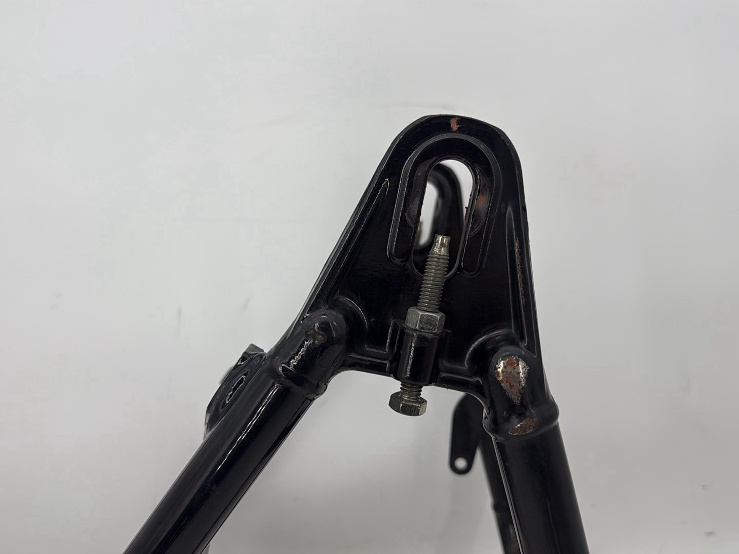 1999 - 2006 Harley-Davidson Softail Heritage Rear Fork Swingarm Swing Arm 47573-00A