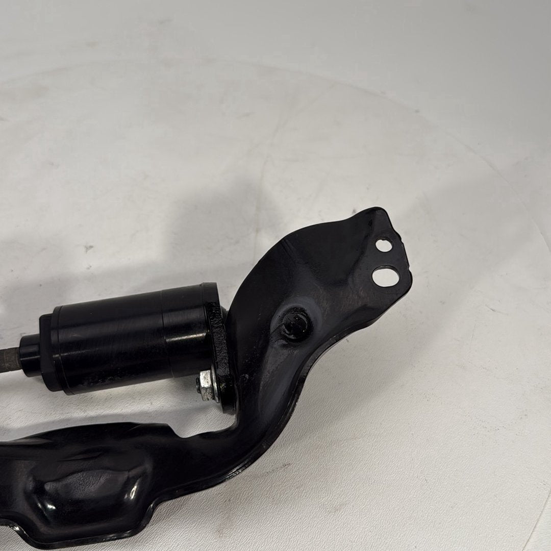 2017 - 2026 Harley-Davidson Softail Heritage Classic 114 Air Suspension Control Valve 47200460A