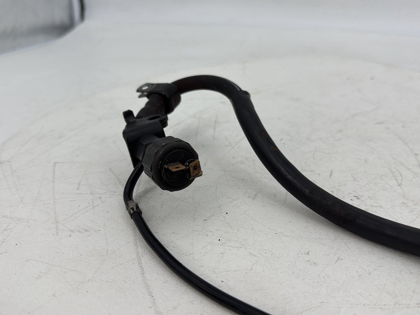 1999 - 2006 Harley-Davidson Touring Electra Glide Rear Brake Hose Line Pipe 40971-00B