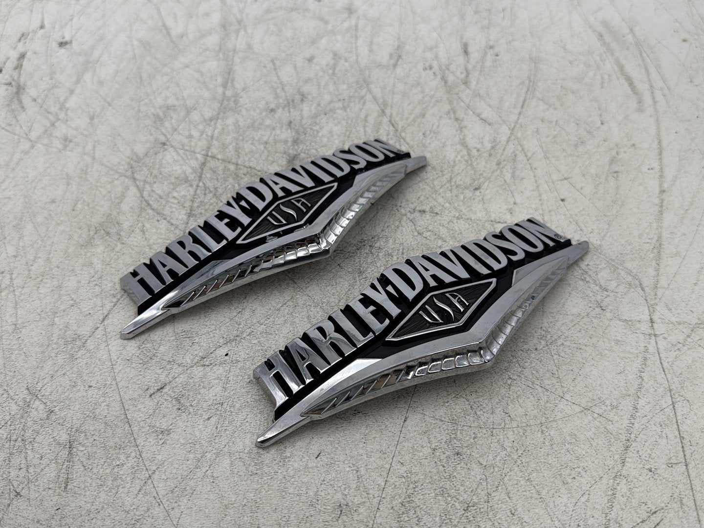 2016 Harley Road King Touring FLHR OEM Fuel Tank Badges Trim Logo Sticker