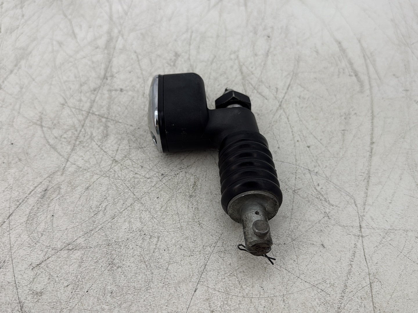 2000 Harley Softail FLSTC Heritage Classic OEM Rear Brake Master Cylinder Reservoir