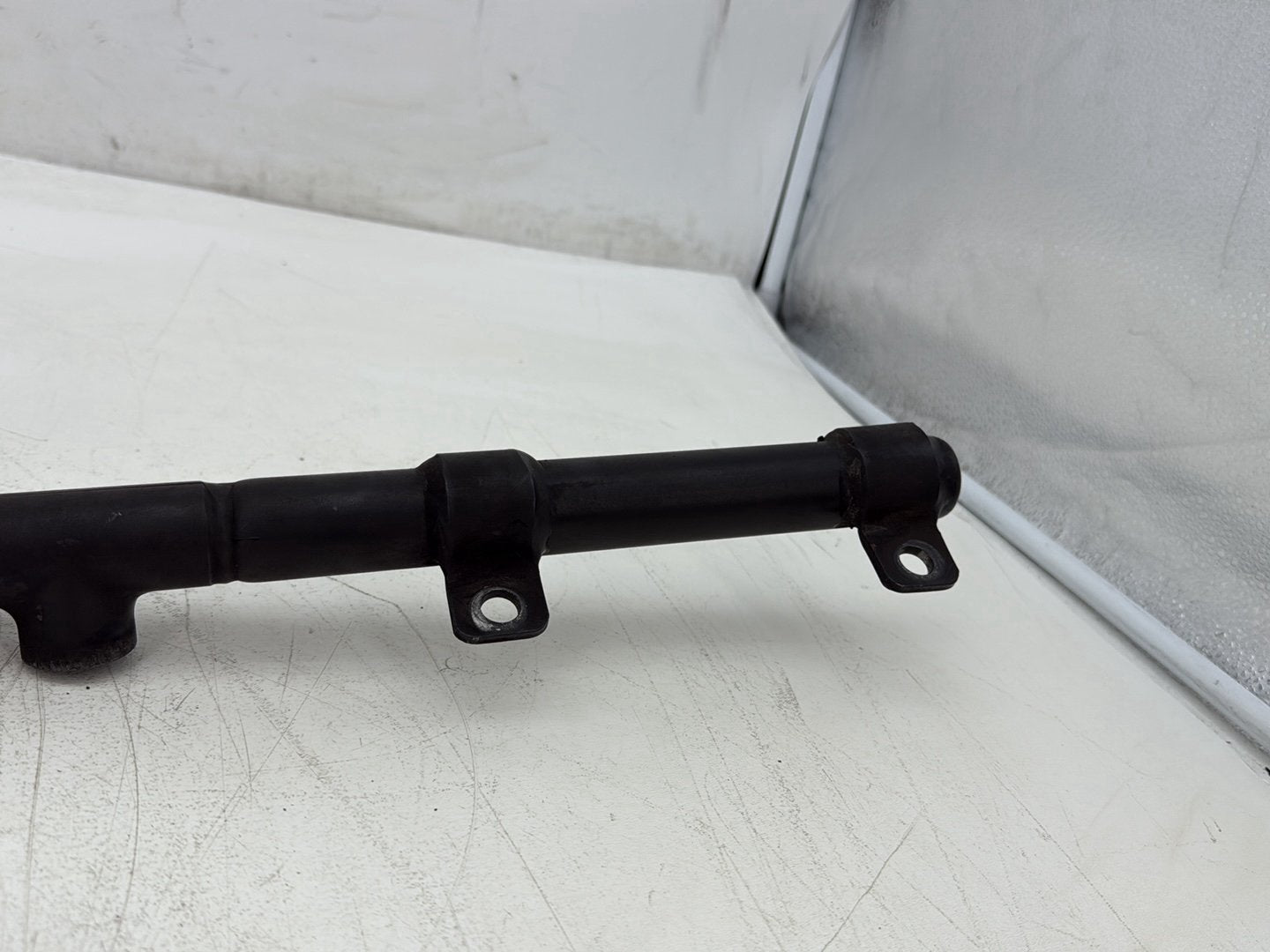 06 Harley Sportster XL883L OEM Exhaust Muffler Interconnect Bracket Support Bar