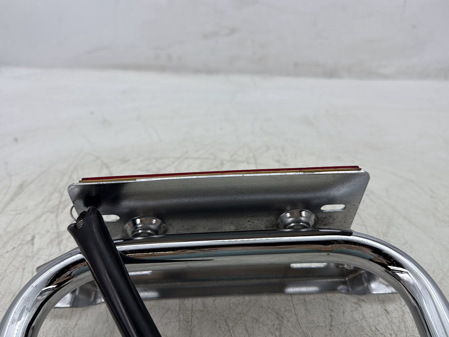 1998 Harley Touring FLHTCUI Electra Glide Ultra OEM Rear License Plate Support Bar Holder
