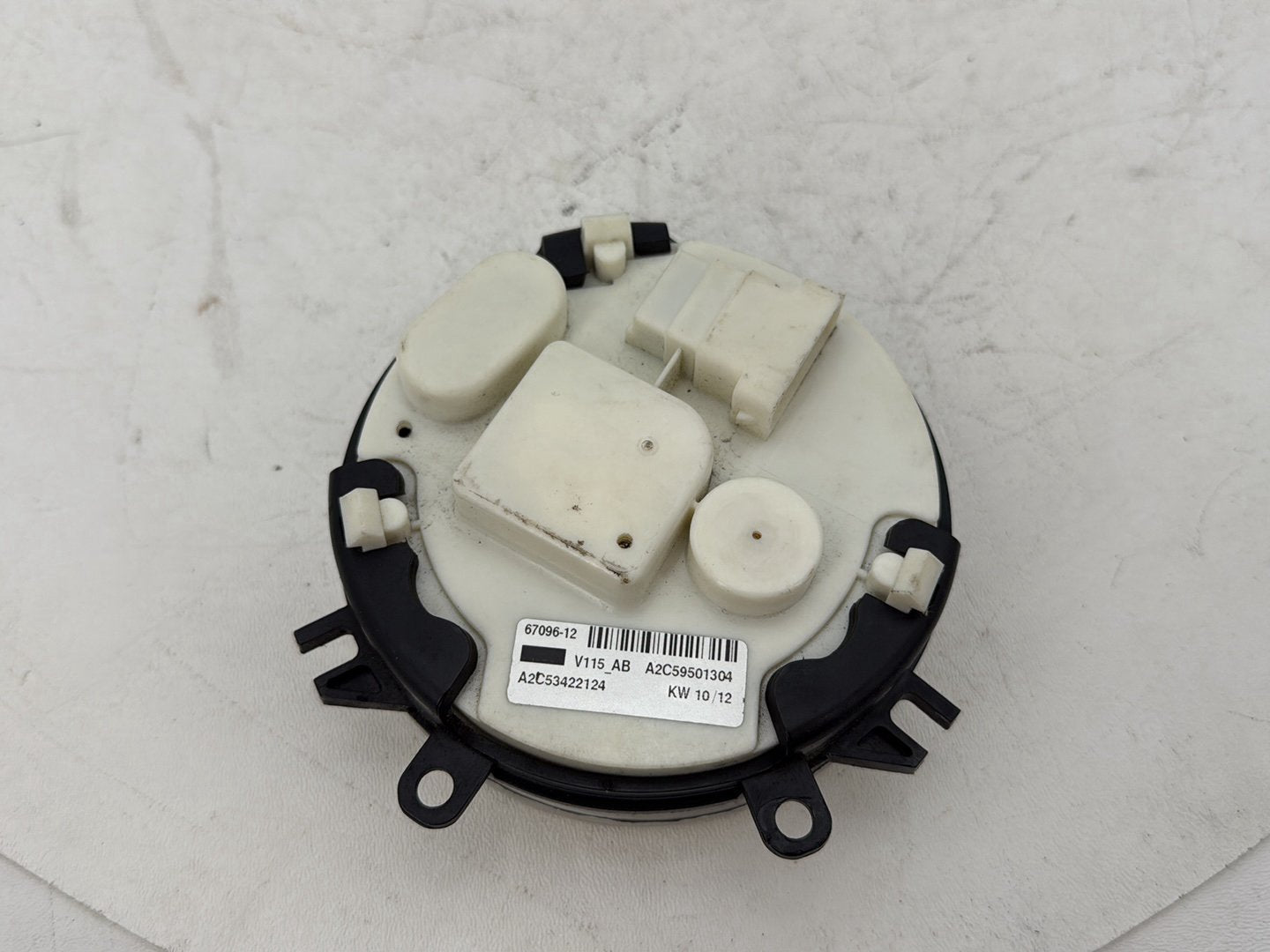 2012 Harley Dyna Fat Bob FXDF 103 OEM Speedo Speedometer Gauge Cluster