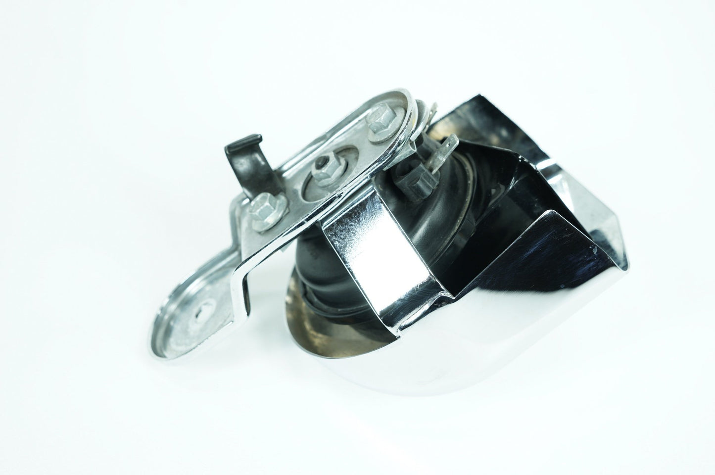 2007 - 2017 Harley-Davidson Dyna Street Bob Horn Signal Klaxon Chrome Cover 61300478