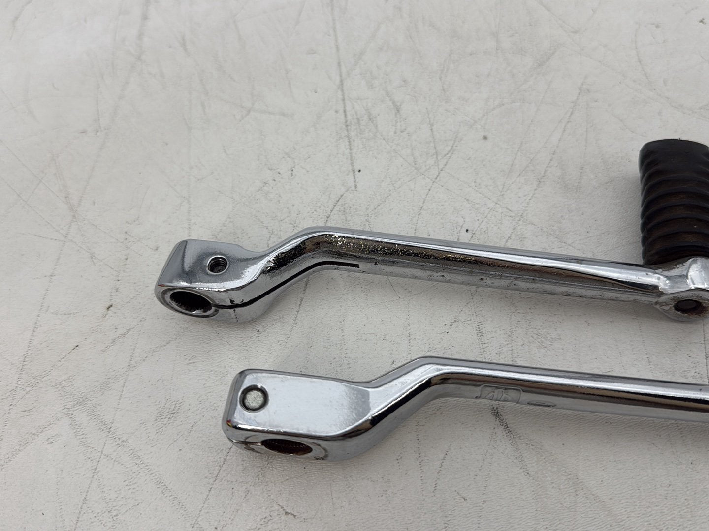 2005 Harley Heritage Softail Classic FLSTCI OEM Gear Shifter Lever Pedal Pedals