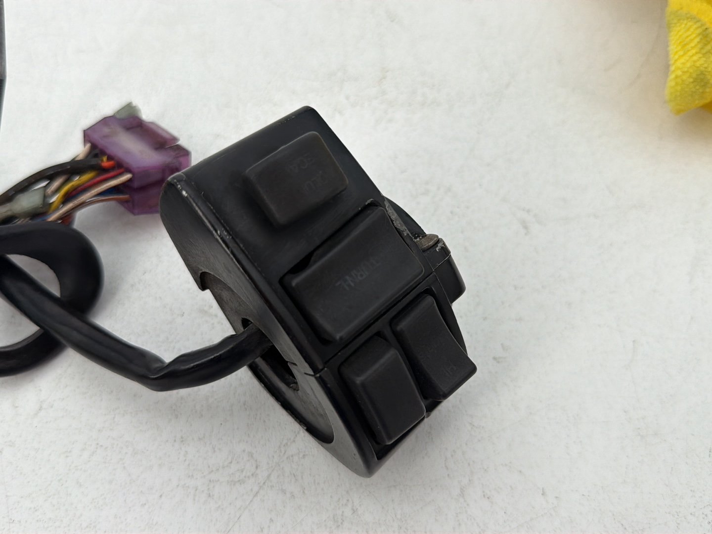 1984 - 1998 Harley-Davidson Touring Electra Glide Classic Left Turn Signal Headlight Switches Controls 71598-92