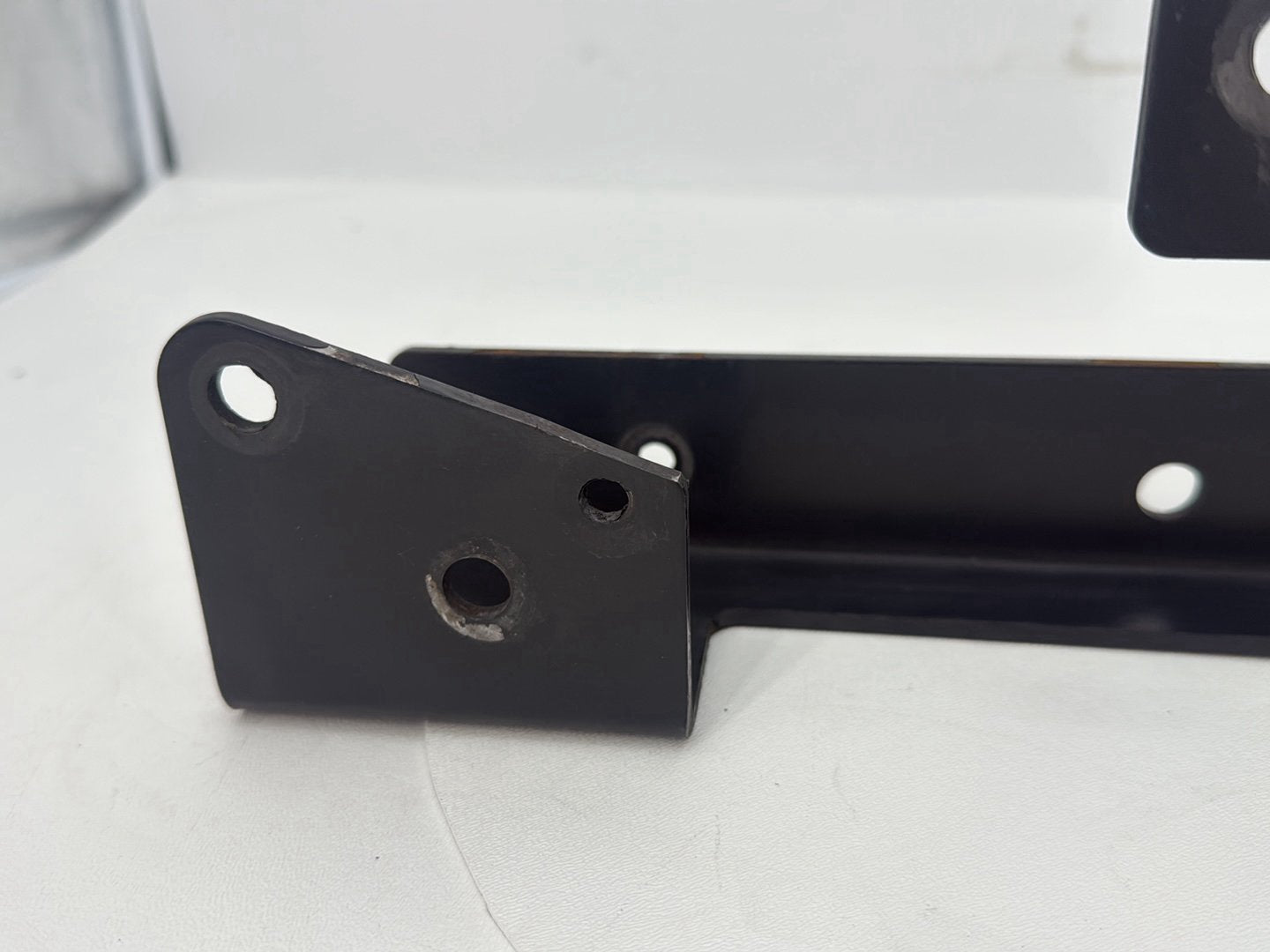 11 Harley Sportster XL1200N 1200 Nightster Exhaust System Support Bracket Holder