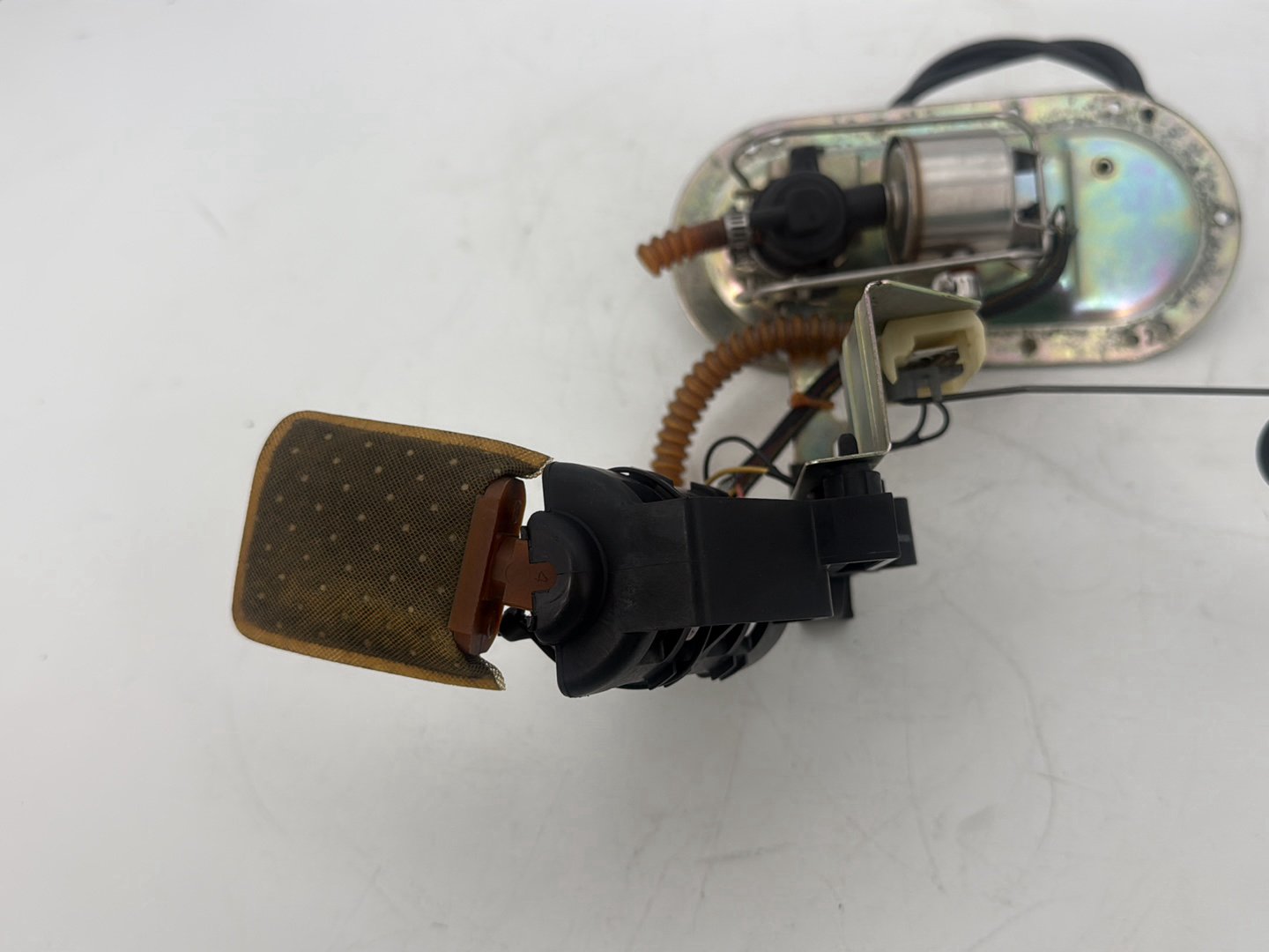 2005 Harley Touring Road King Classic OEM Fuel Pump Gas Gasoline Petrol Sending