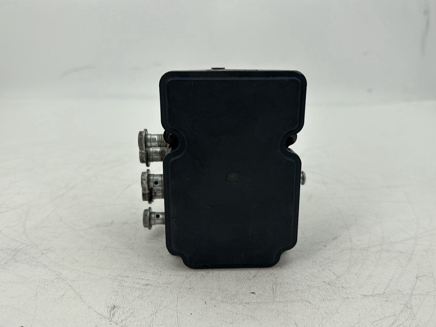 2015 Harley Touring FLHXS Street Glide OEM ABS Brake Pump & Control Module