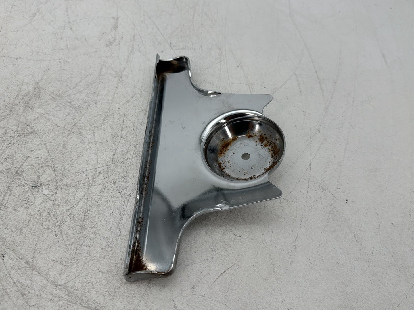 2000 Harley Dyna FXDWG Wide Glide OEM Front Fork Bracket Cover 45685-93