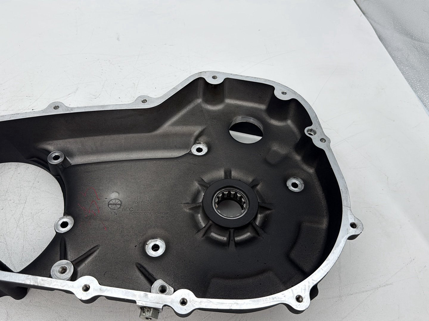 2015 Harley Touring FLHXS Street Glide OEM Inner Primary Clutch Cover 60677-07A