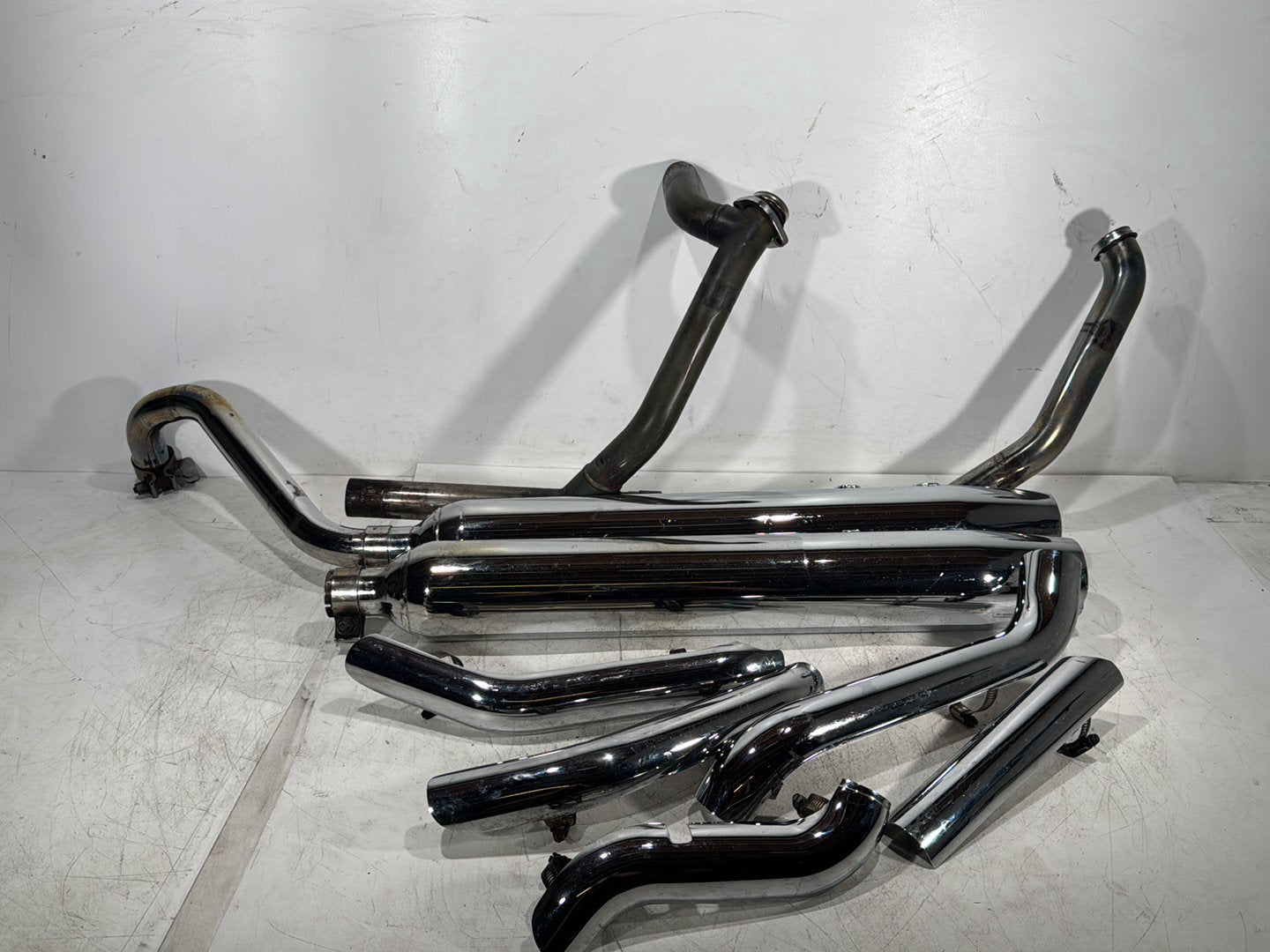 1998 Harley Touring FLHTCUI Electra Glide Ultra OEM Exhaust Header Pipes Muffler