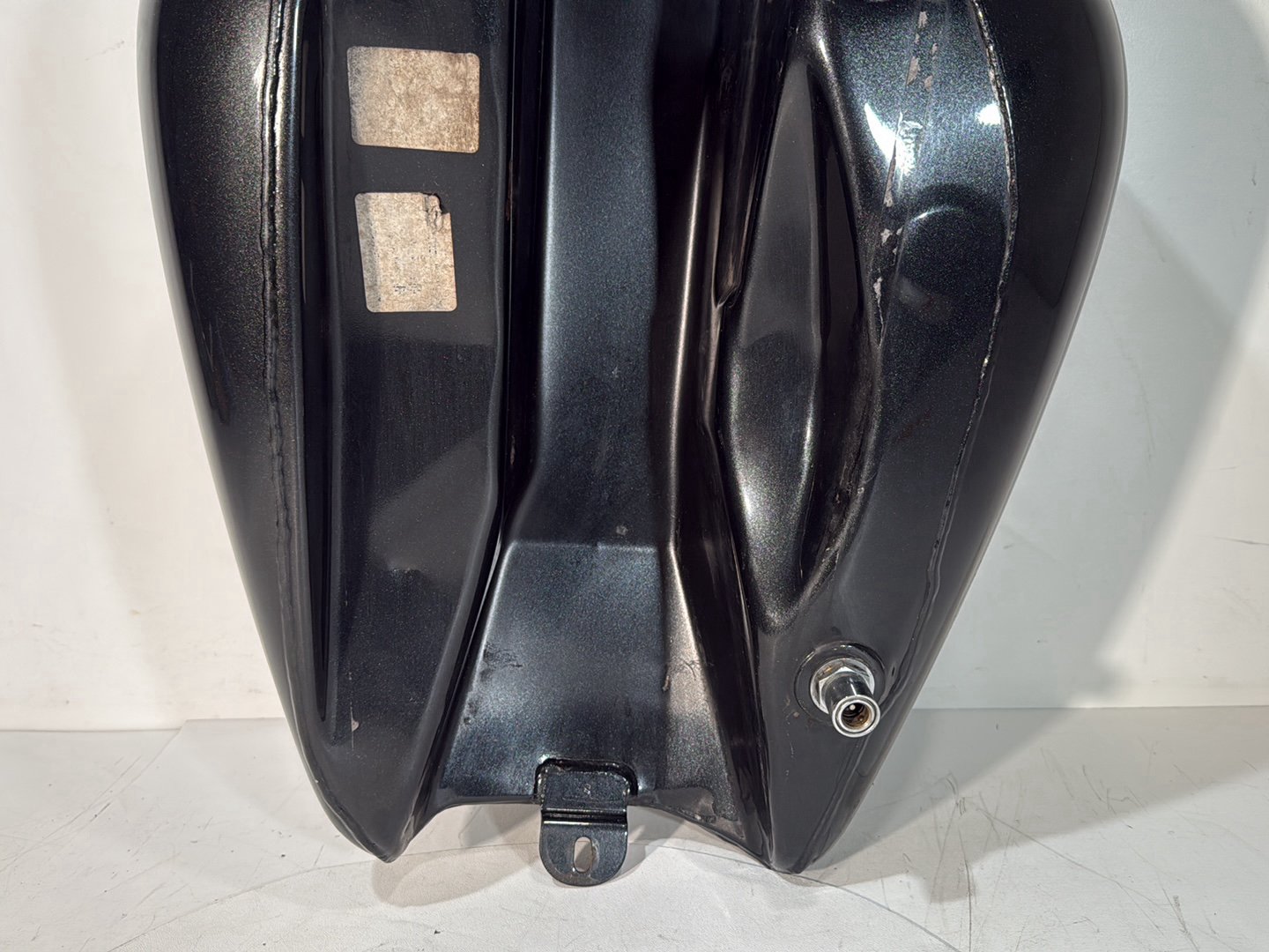 2007 - 2012 Harley-Davidson Touring Street Glide Fuel Gas Tank Gasoline Reservoir w/ Logo Stickers Emblems