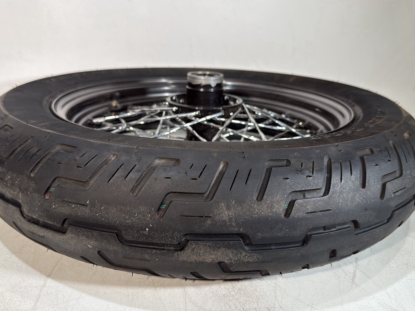 1986 - 1998 Harley-Davidson Softail Heritage Classic Front Wheel Rim Tire Spoked 43005-86C
