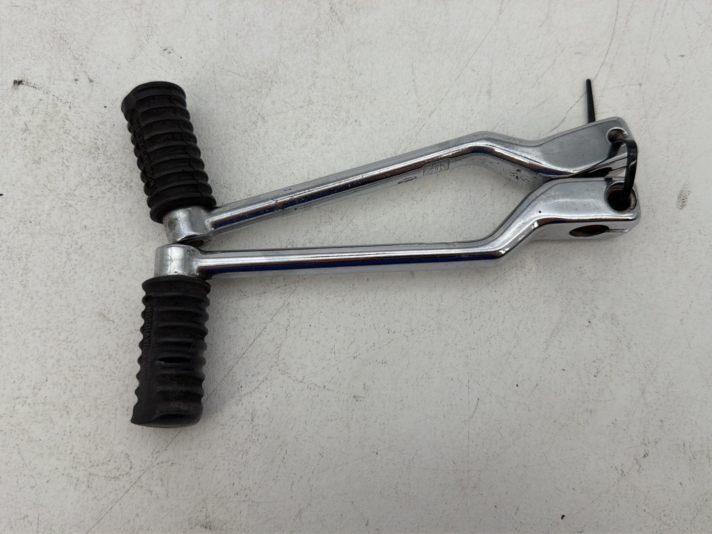 2007 - 2012 Harley-Davidson Touring Street Glide Gear Shifter Lever Pedal Pedals