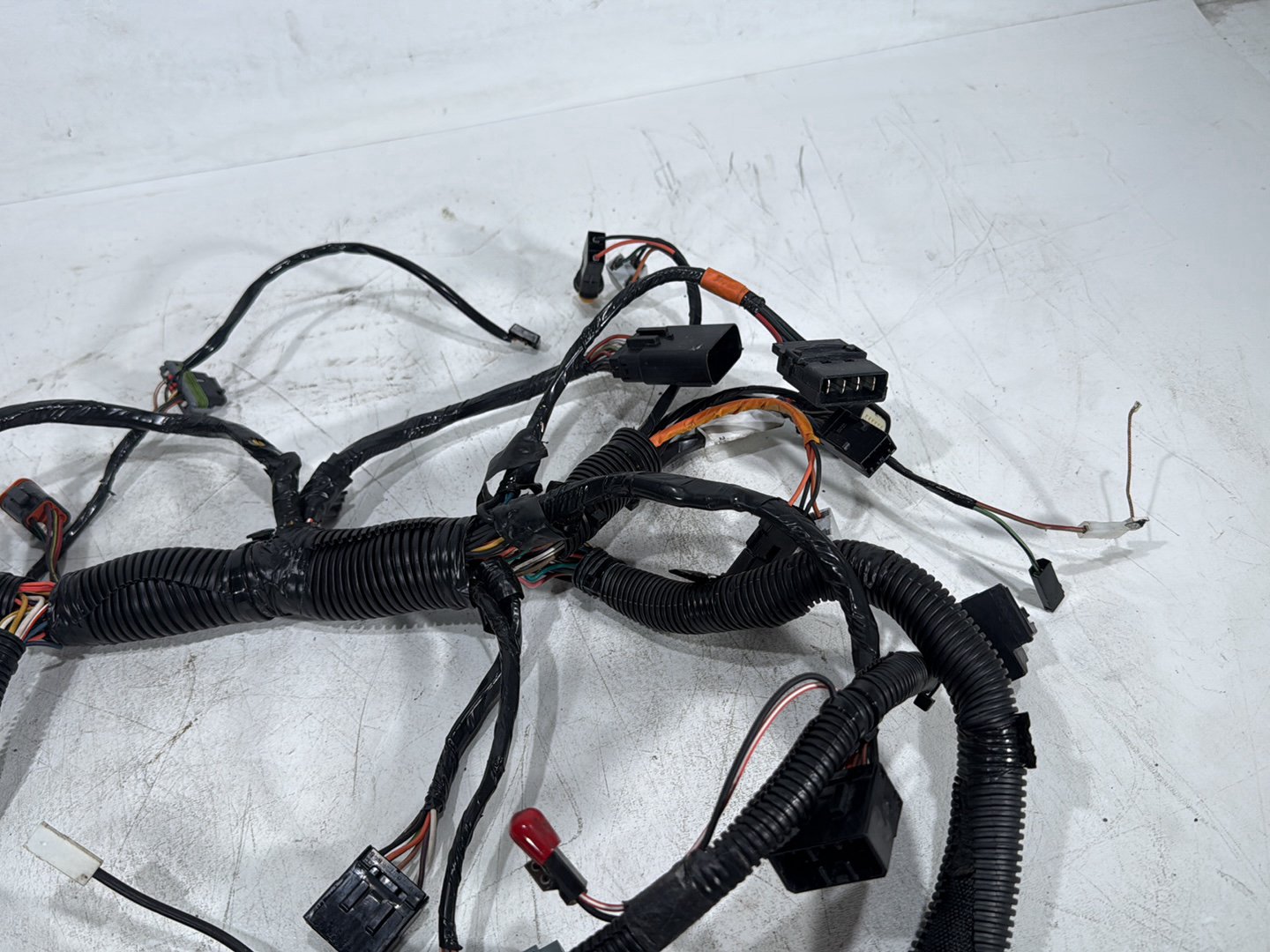 2011 Harley Street Glide Touring FLHX OEM Front Sub Wiring Harness Loom Interconnect