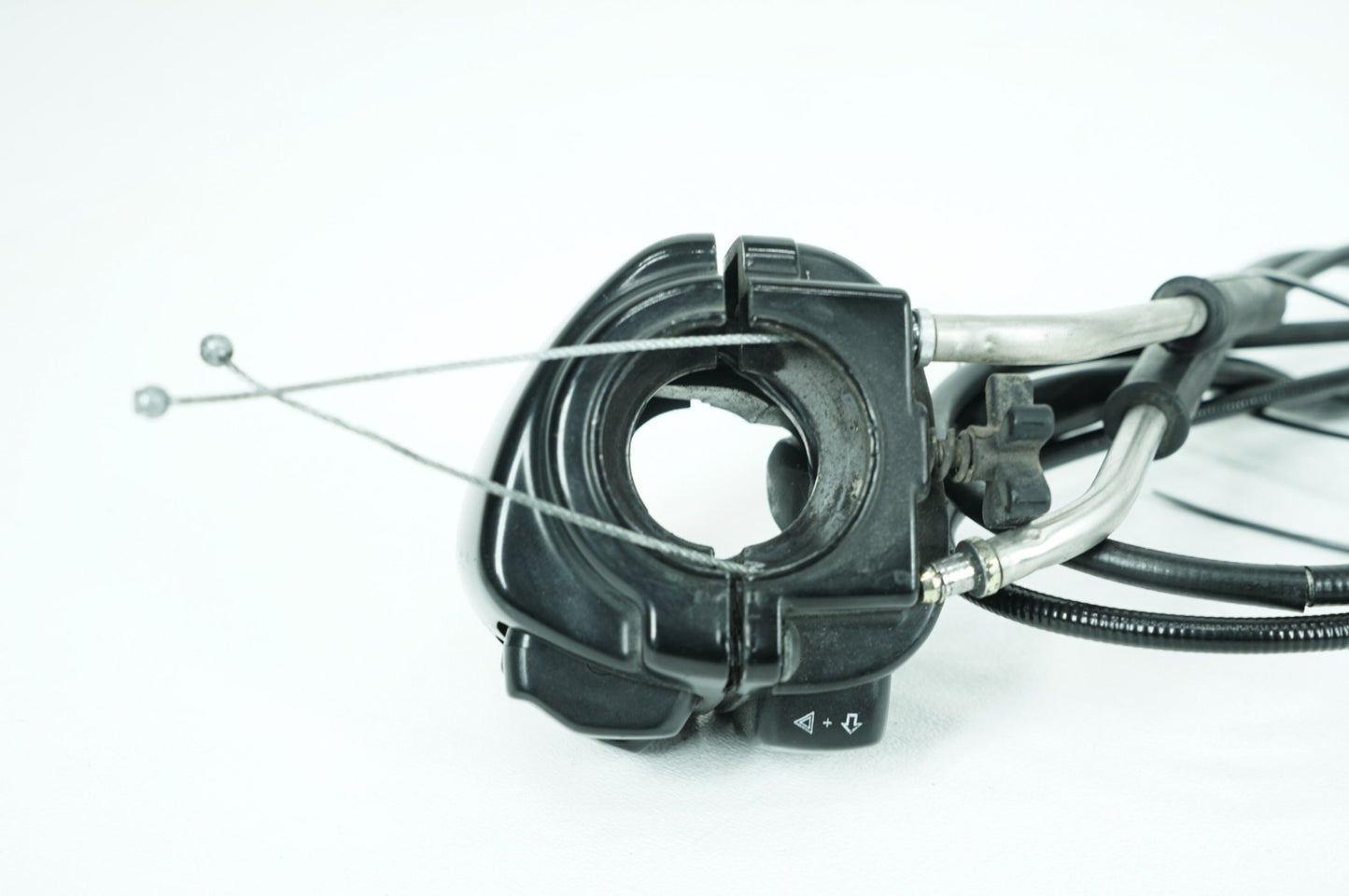 1991 - 2003 Harley-Davidson Sportster Custom Anniversary Right Engine Start Kill Switches Controls 71684-06A