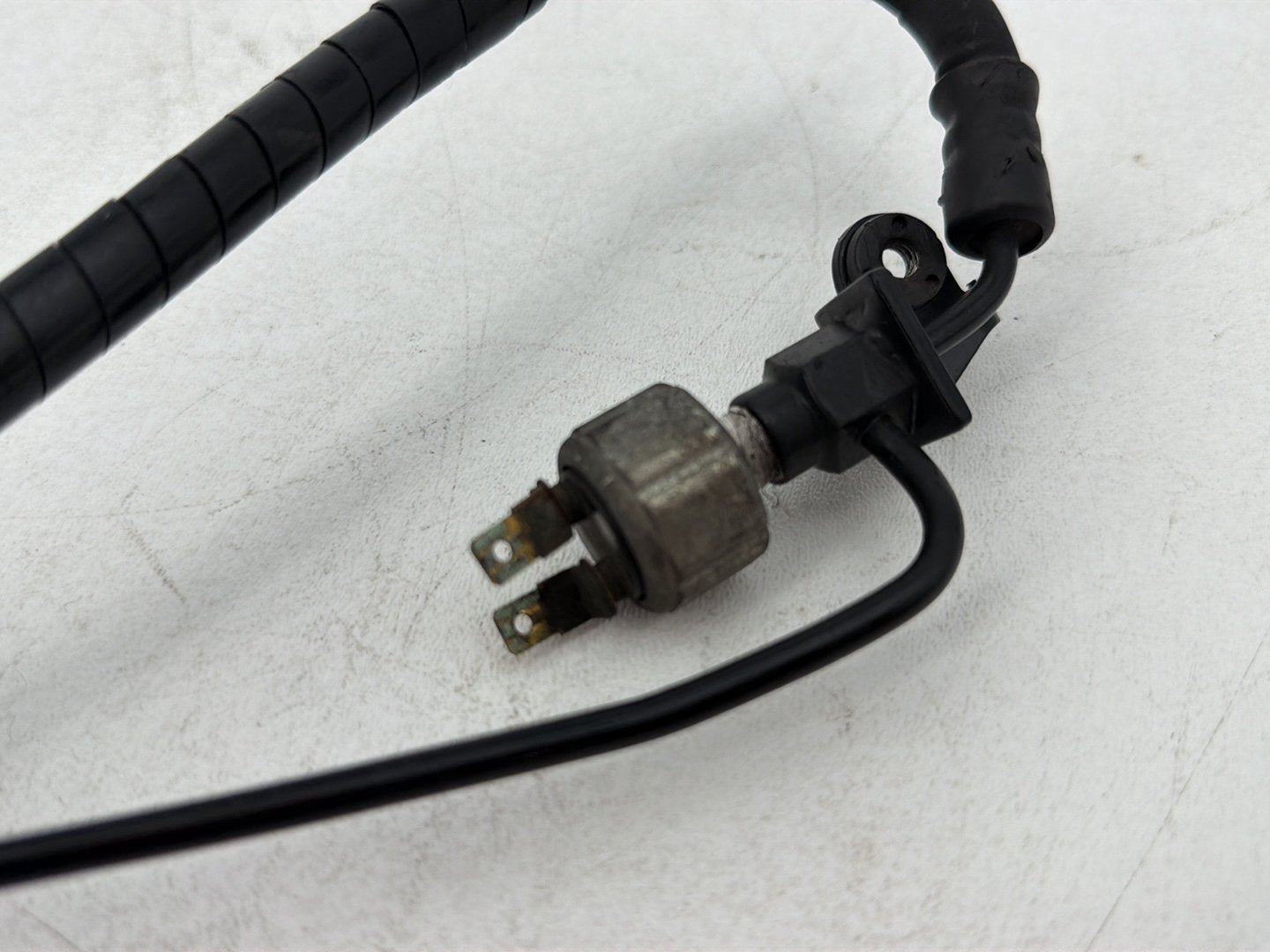 1984 - 1998 Harley-Davidson Touring Electra Glide Classic Rear Brake Hose Line Pipe