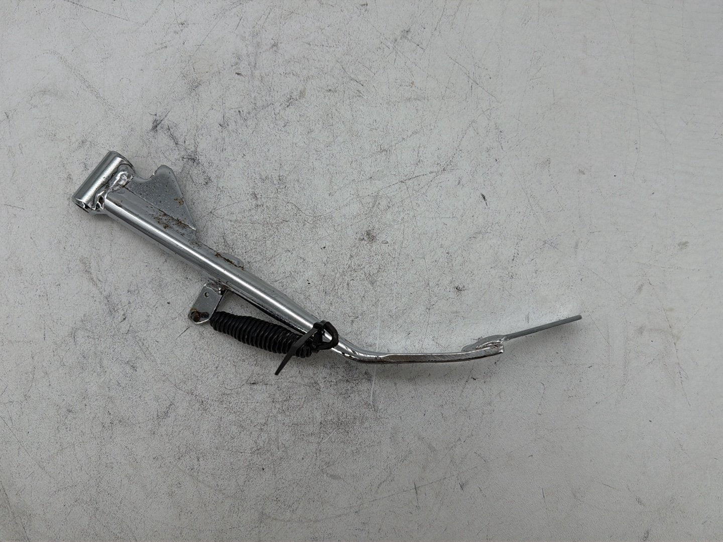 2006 Harley Sportster 1200 Custom XL1200C OEM Left Side Jiffy Kick Stand & Spring
