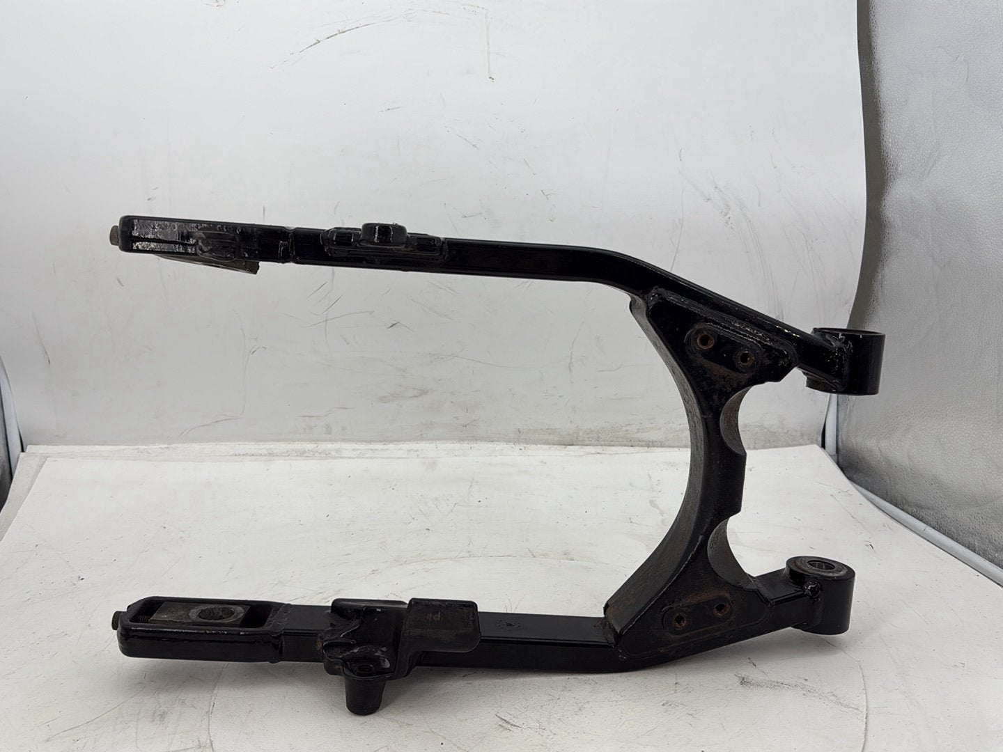 2006 Harley Dyna Super Glide Custom FXDCI OEM Rear Fork Swingarm Swing Arm