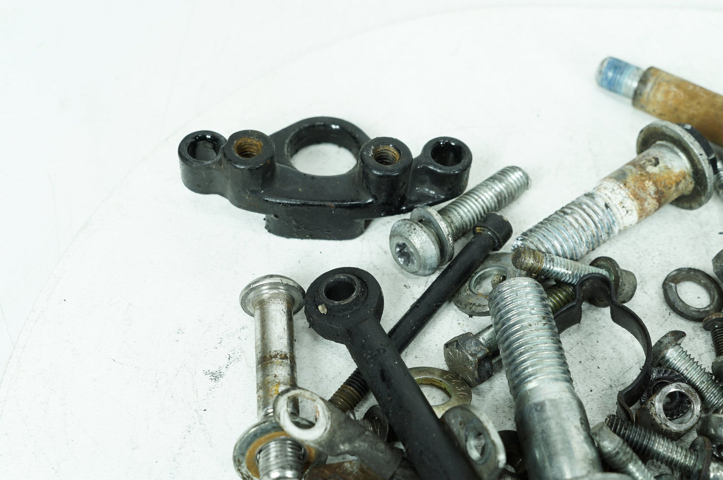 2004 - 2013 Harley-Davidson Sportster Base 883 Hardware Bolts Nuts & Brackets