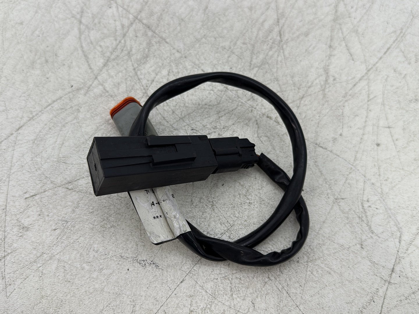 2011 Harley Street Glide Touring FLHX OEM Security Module Antenna Wire 68956-07