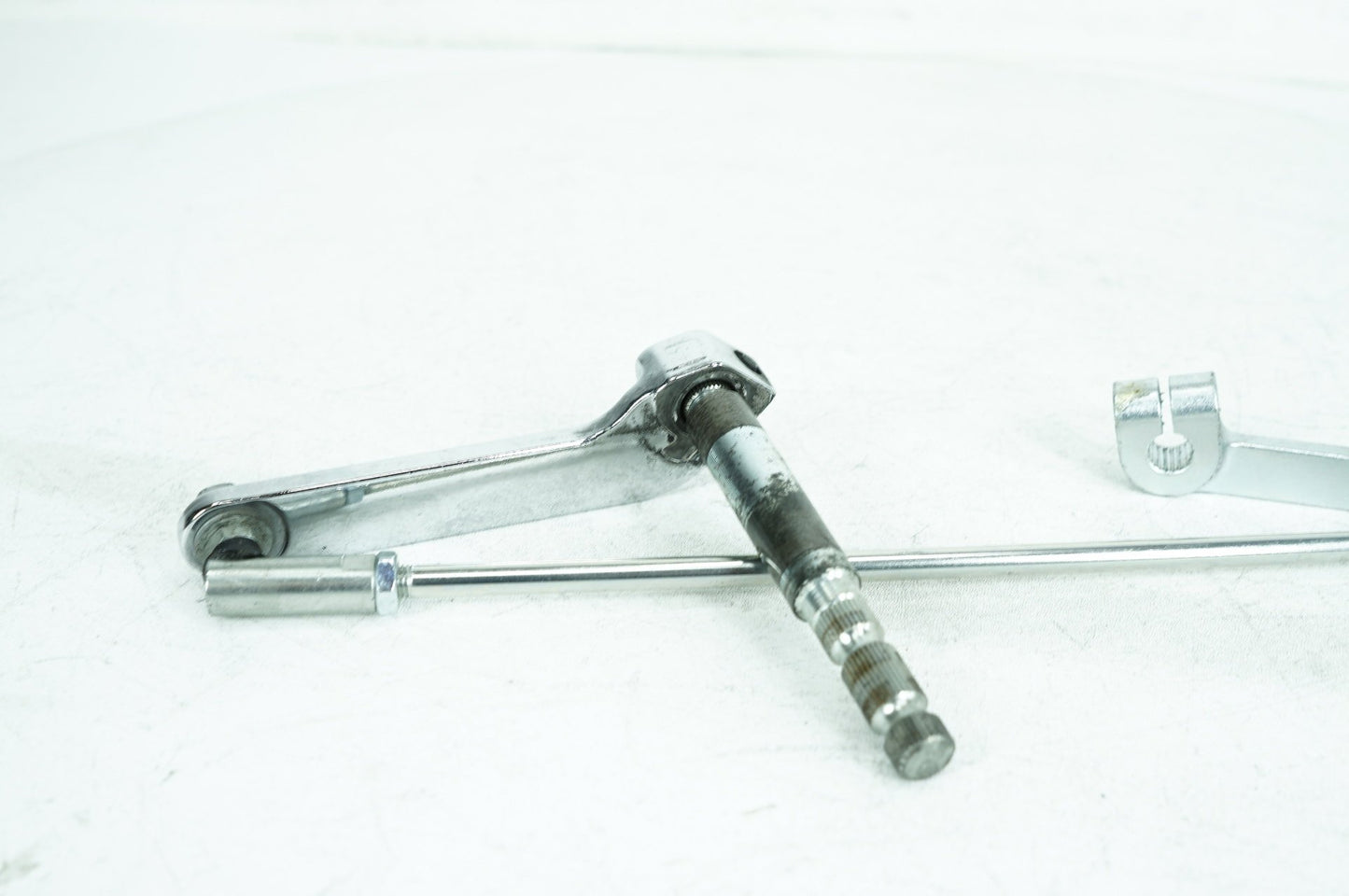 2008 - 2016 Harley-Davidson Touring Street Glide Gear Shifter Lever w/ Rod linkage 33709-82A