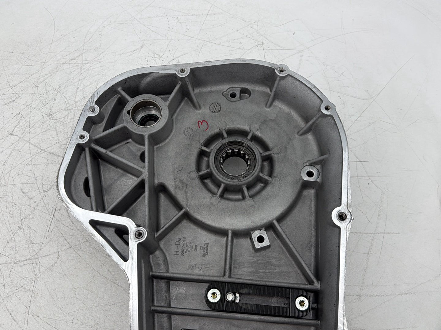 2004 Harley Touring FLHT Electra Glide OEM Inner Primary Clutch Cover 60677-01B