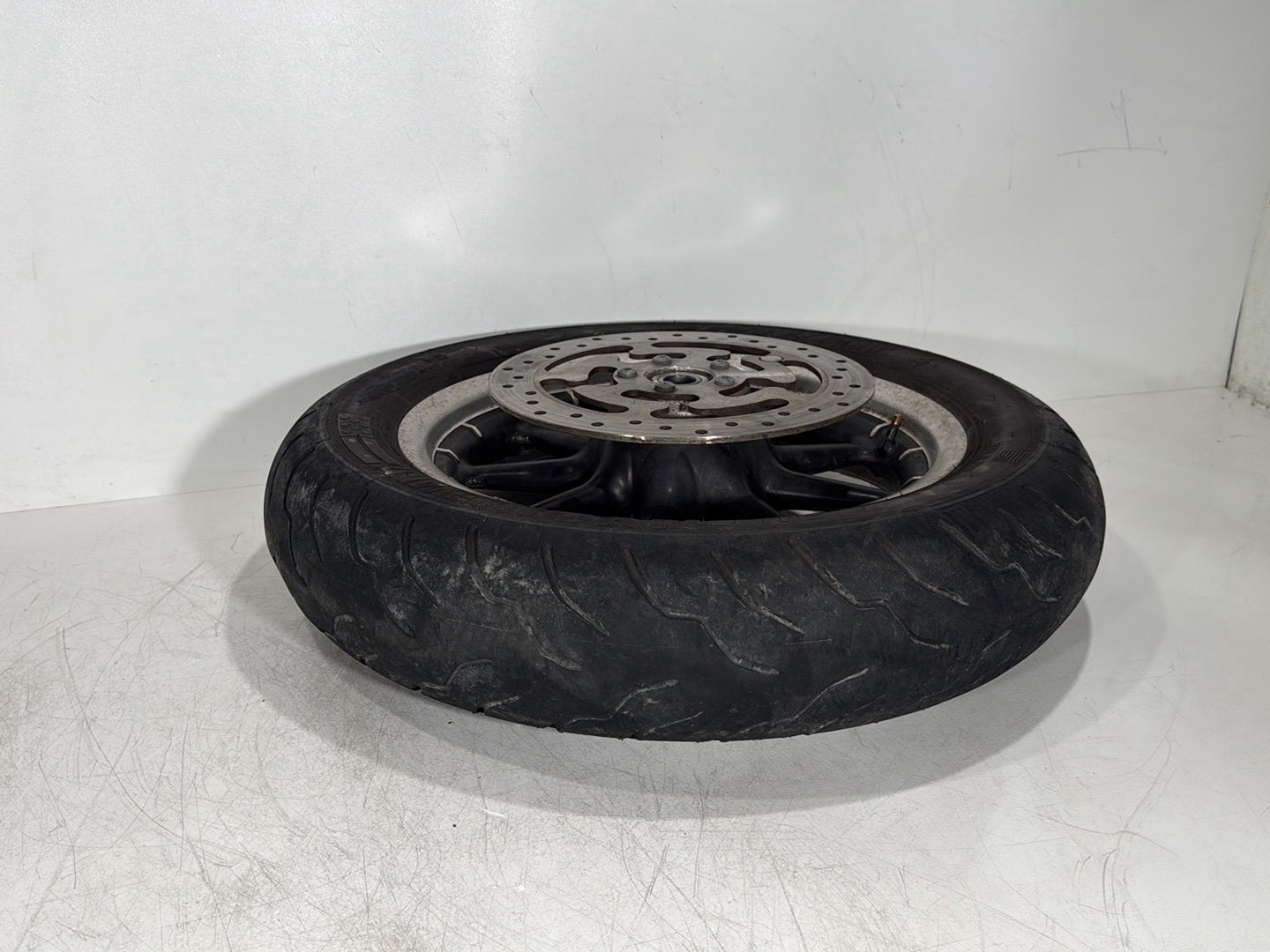 2008 Harley Touring FLHT Electra Glide OEM Front Wheel Rim Tire MT90B16 16"
