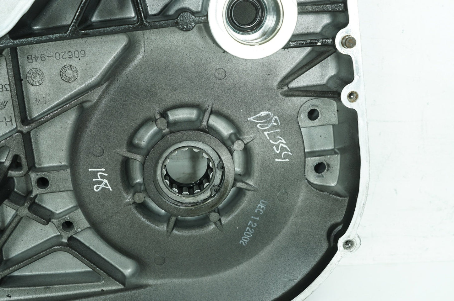 1999 - 2006 Harley-Davidson Softail Heritage Classic Inner Primary Clutch Cover 60620-94B