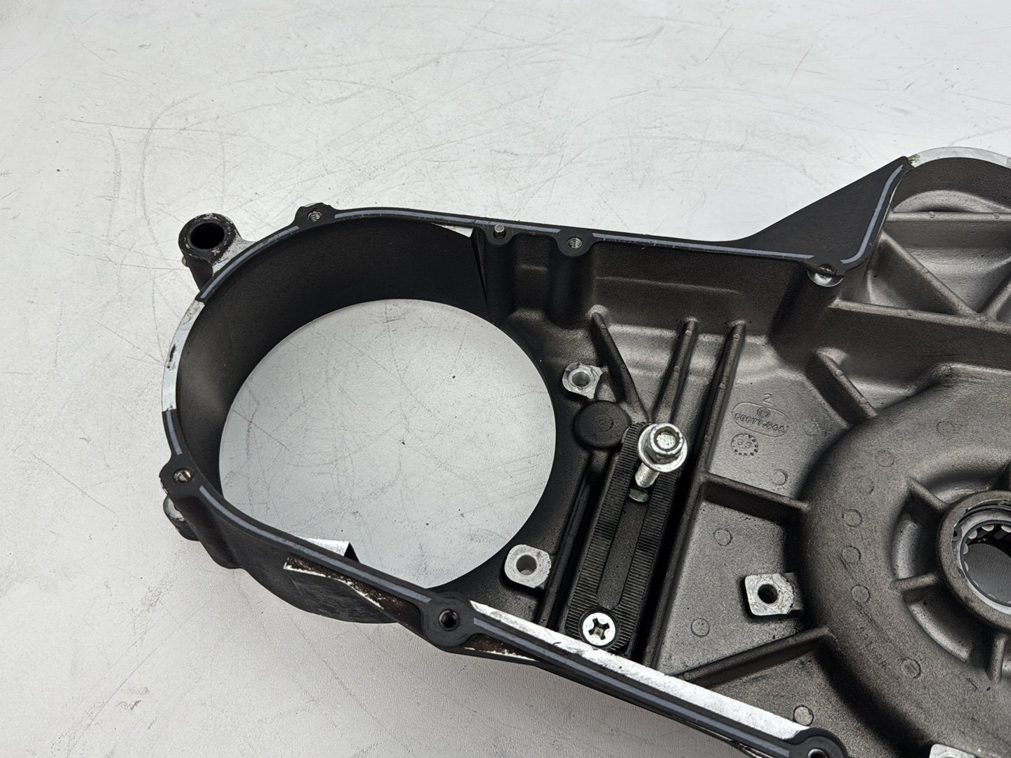 1999 - 2006 Harley-Davidson Touring Electra Glide Classic Inner Primary Clutch Cover 60677-94A