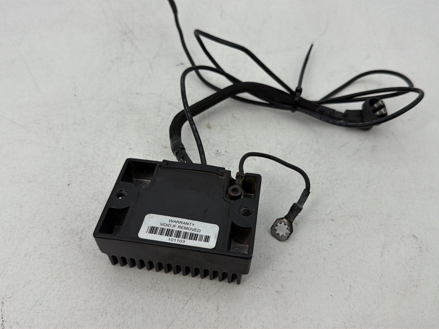 1986 - 1998 Harley-Davidson Softail Heritage Classic Voltage Regulator Rectifier 74519-88A