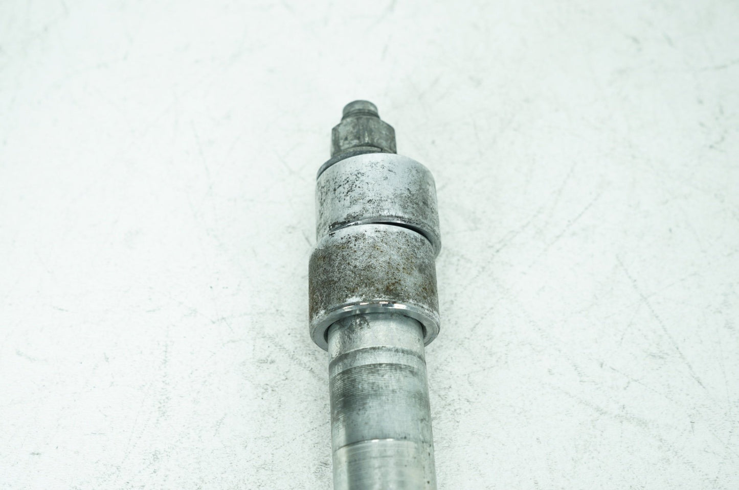 1999 - 2006 Harley-Davidson Touring Electra Ultra Classic Front Wheel Axle Bolt Shaft 43364-00