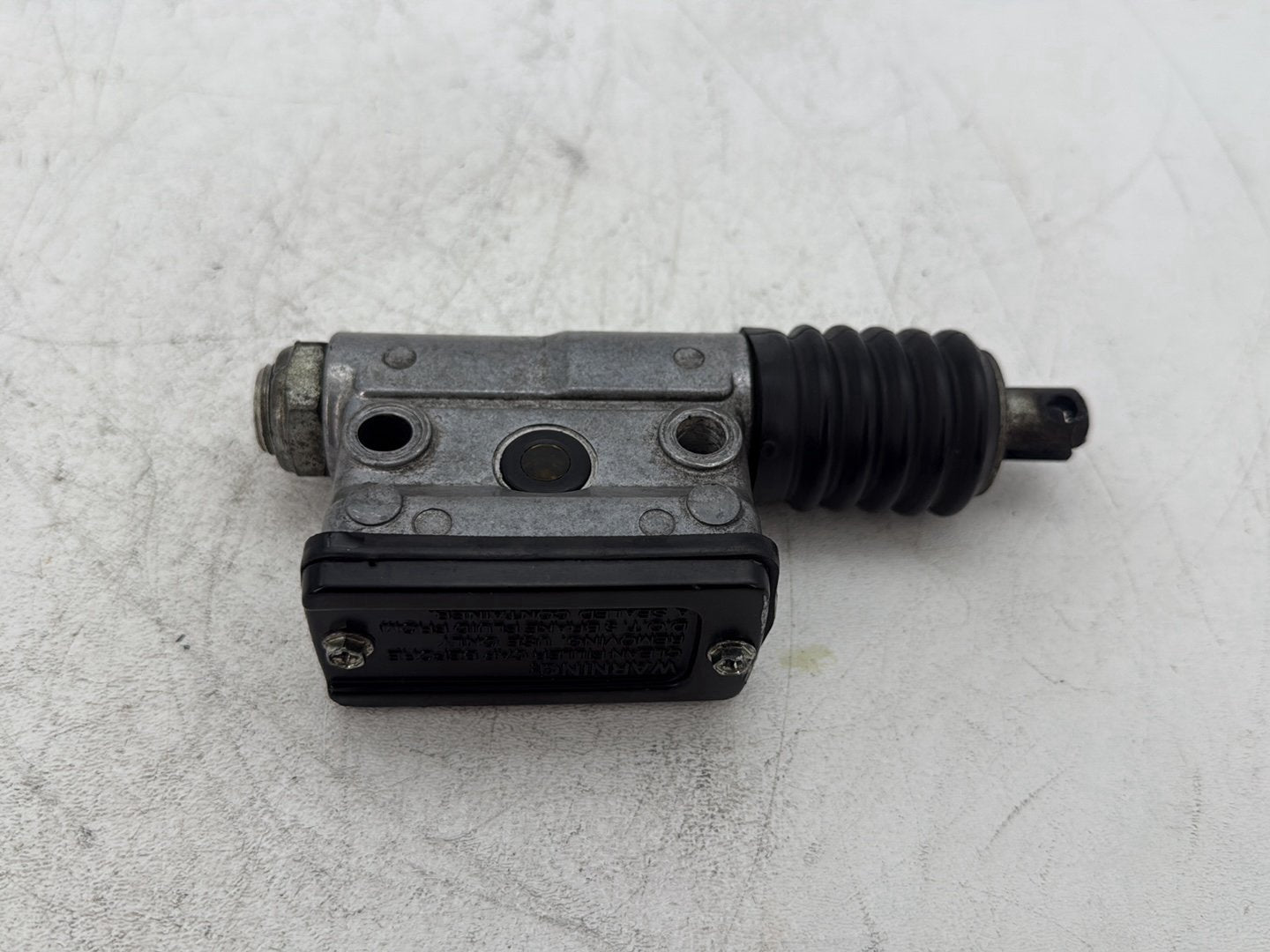 1997 Harley Softail Fat Boy FLSTF OEM Rear Brake Master Cylinder Reservoir