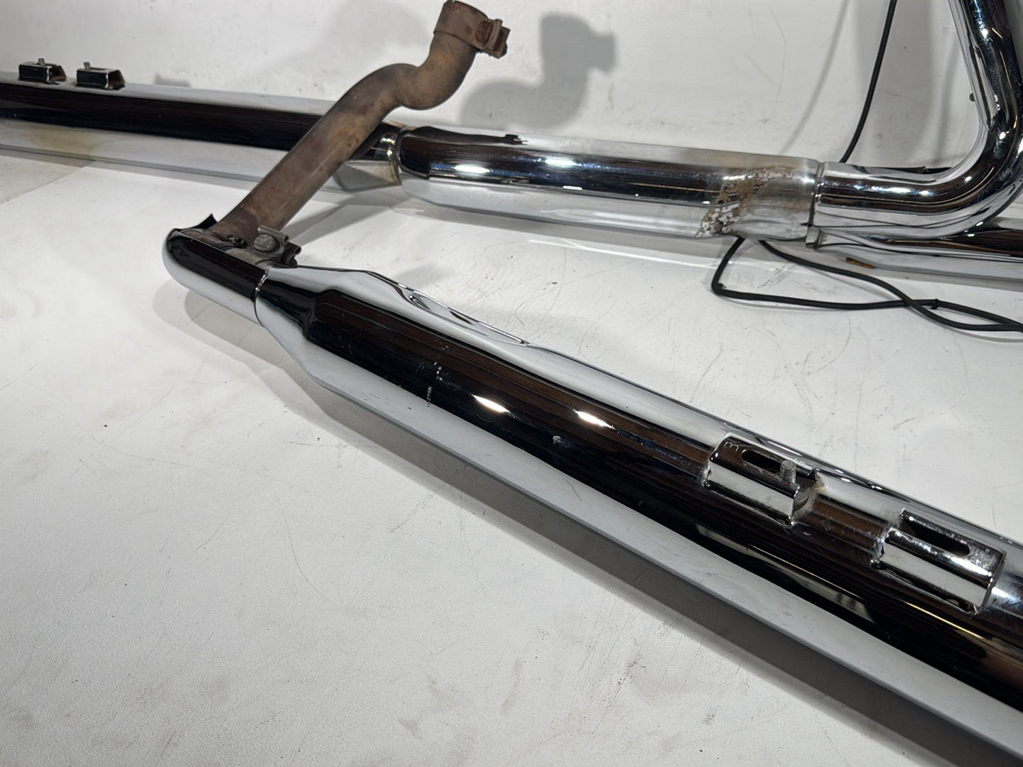 2017 Harley Road Glide Touring FLTRXS OEM Exhaust Header Pipes Muffler 65600176
