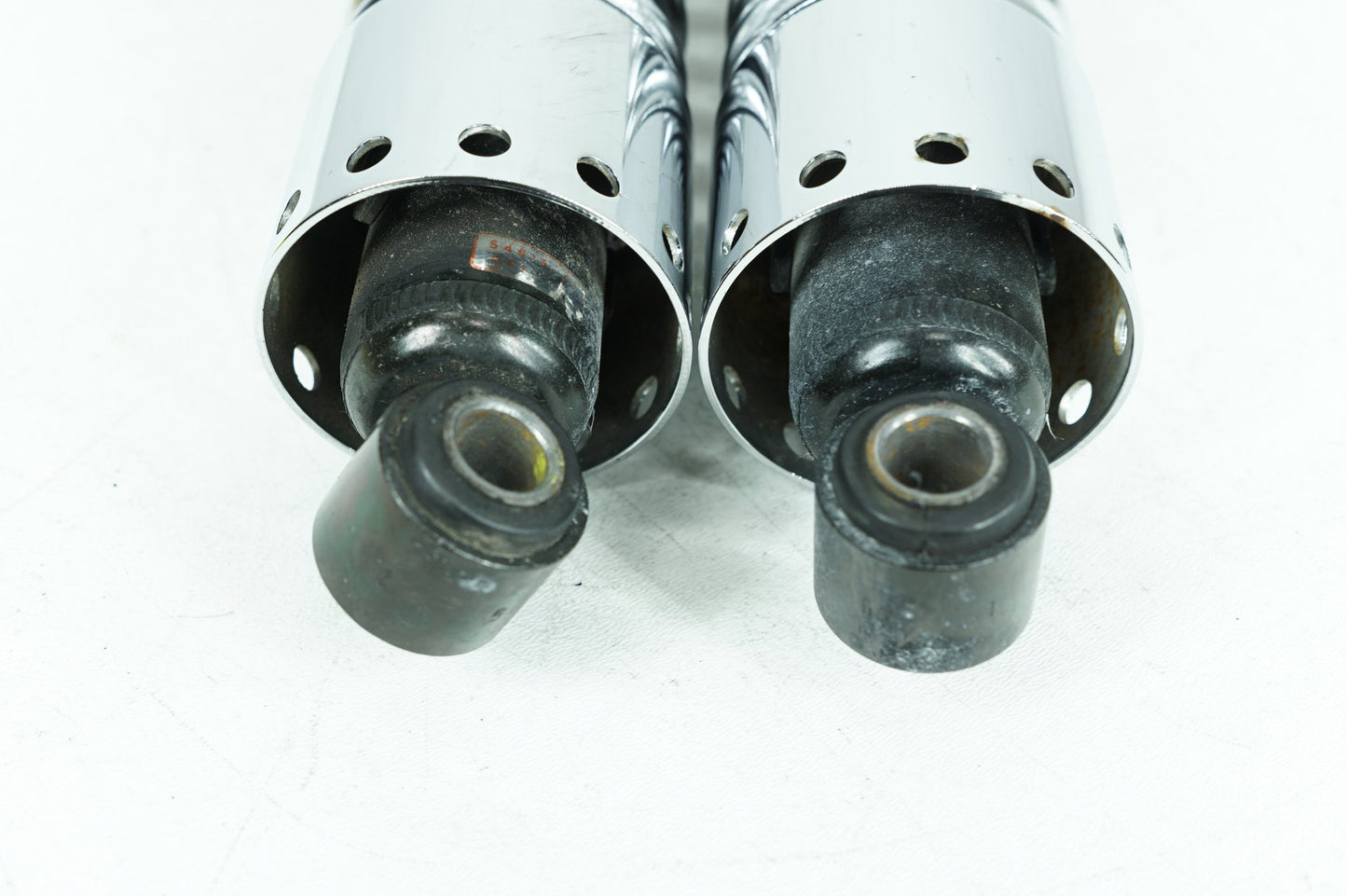 1999 - 2006 Harley-Davidson Dyna Low Rider Rear Left Right Shock Absorbers 54615-01