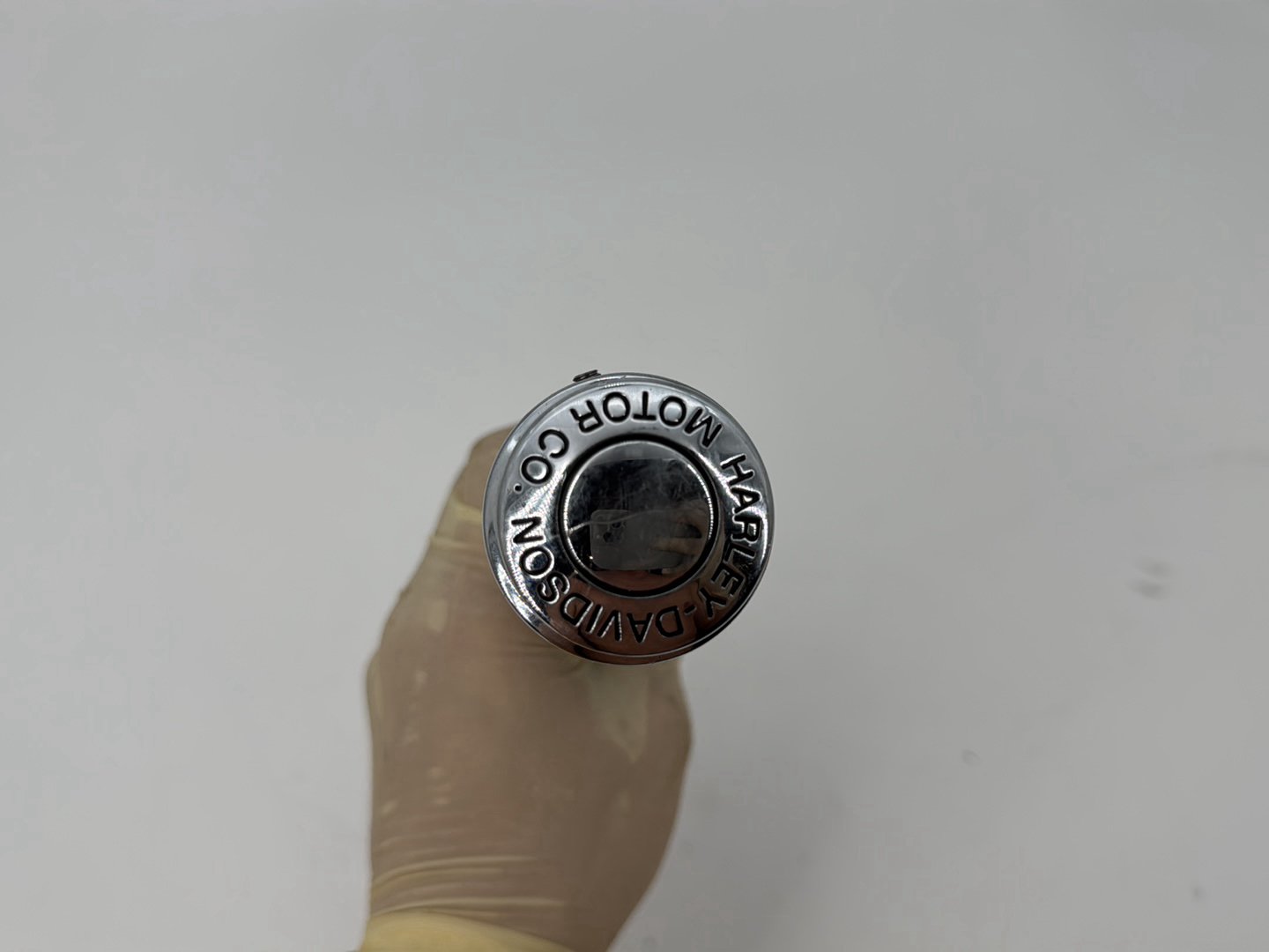 1999 - 2006 Harley-Davidson Touring Electra Glide Classic Front Wheel Axle Bolt Shaft 43364-00