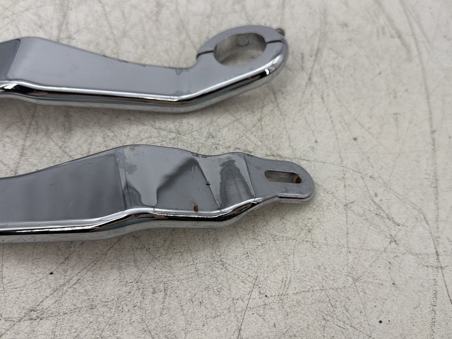 2015 Harley Road Glide Touring FLTRXS OEM Strap Hook Tie Down Bracket Hangers