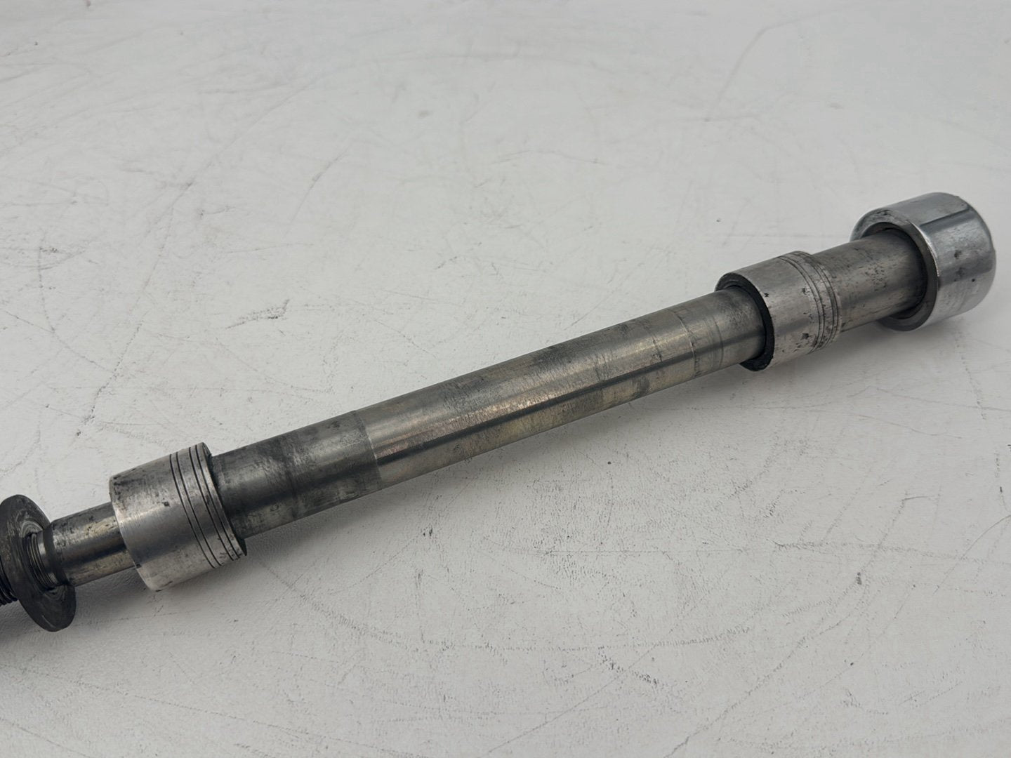 2008 Harley Touring FLHT Electra Glide OEM Front Wheel Axle Bolt Shaft