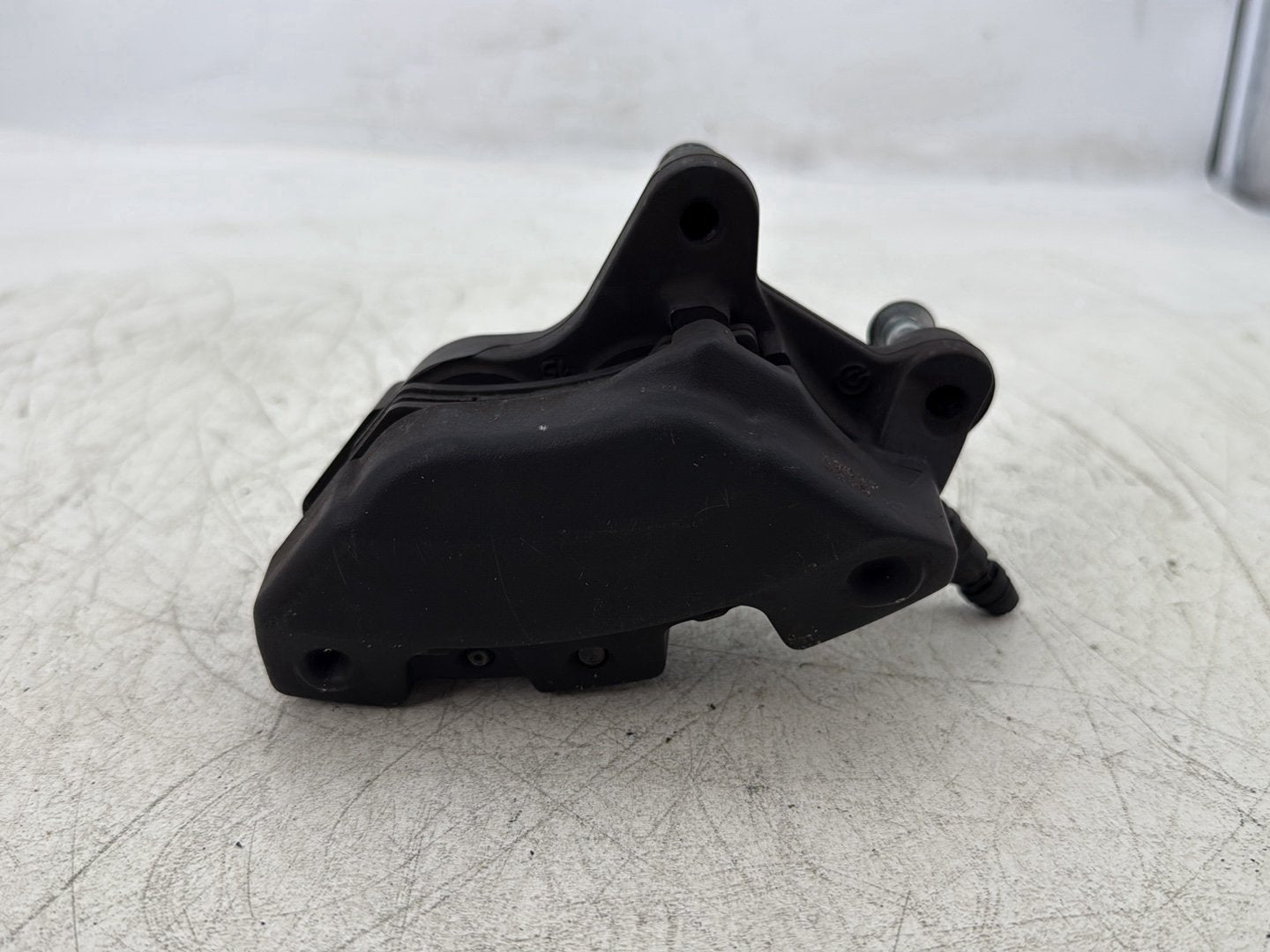 2015 Harley Road Glide Touring FLTRXS OEM Front Right 1 Brake Caliper