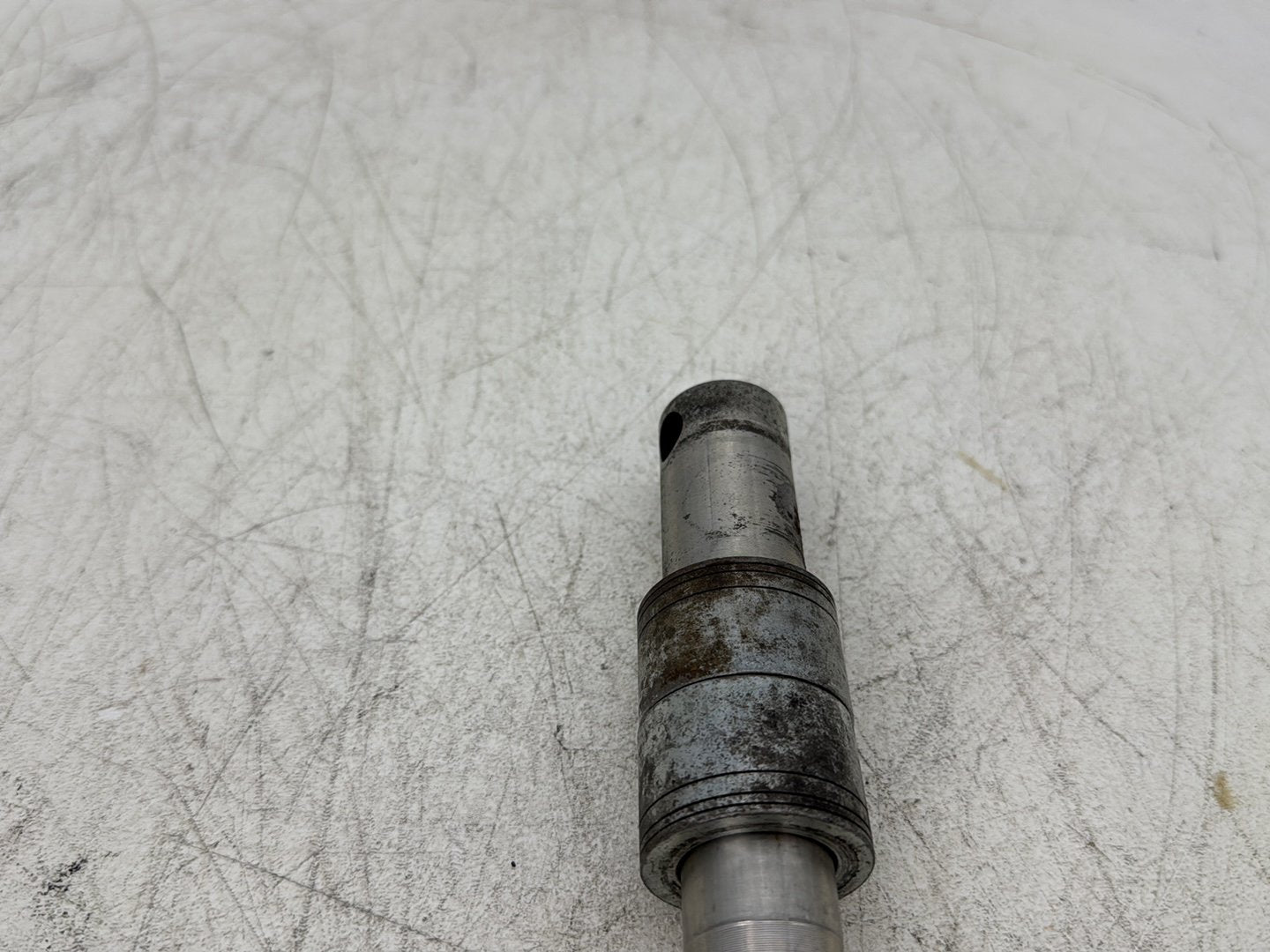 2012 Harley Dyna Super Glide Custom FXDCI OEM Front Wheel Axle Bolt Shaft