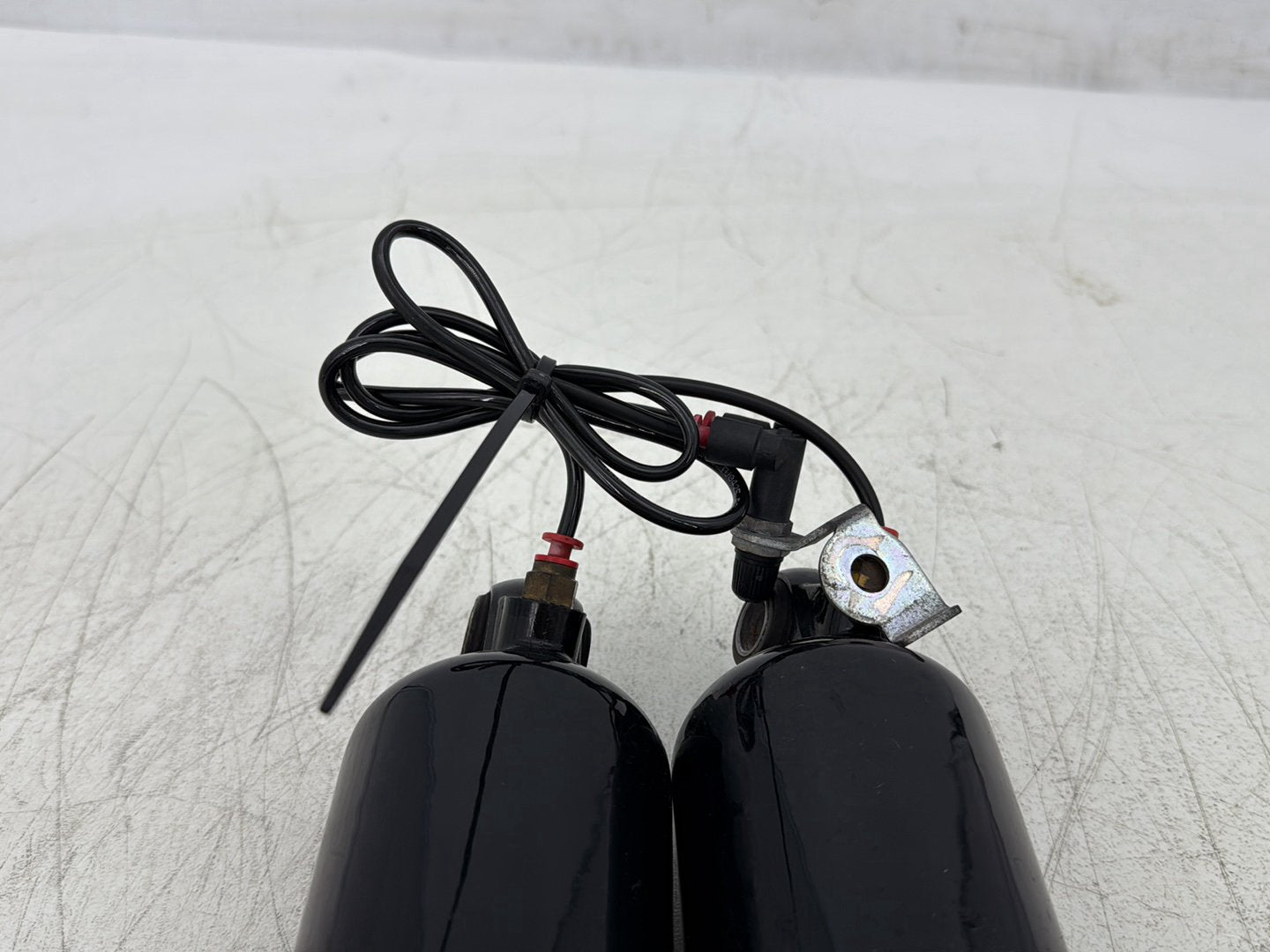 2011 Harley Street Glide Touring FLHX OEM Rear Left Right Shock Absorbers