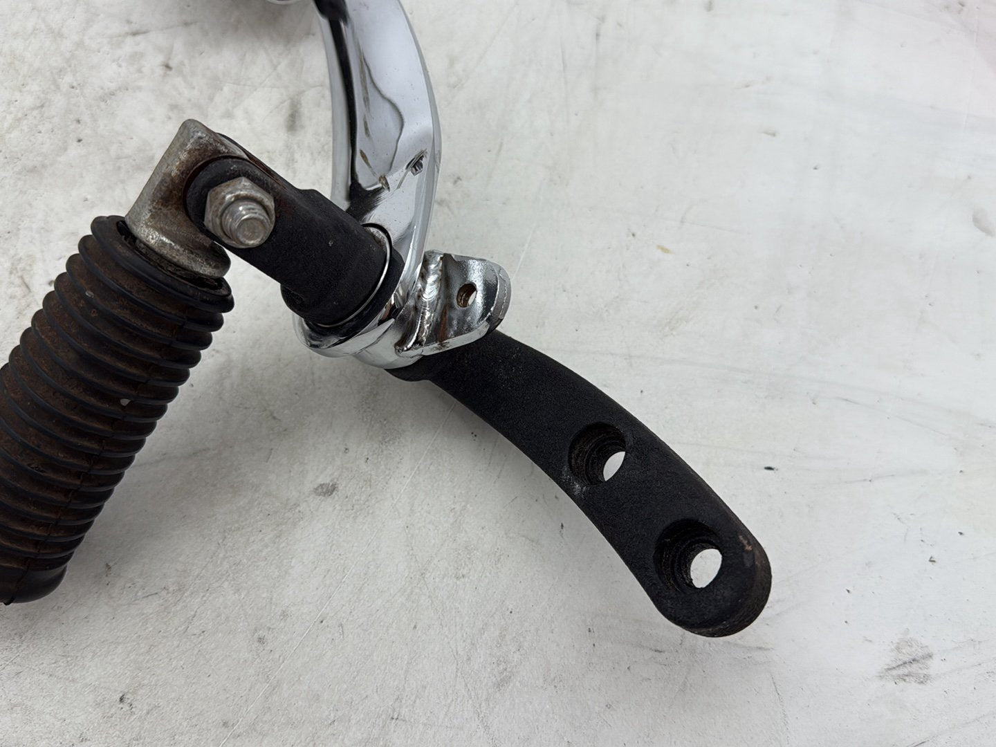 2012 Harley Dyna FXDF Fat Bob OEM Left Right Foot Brake Control Pegs