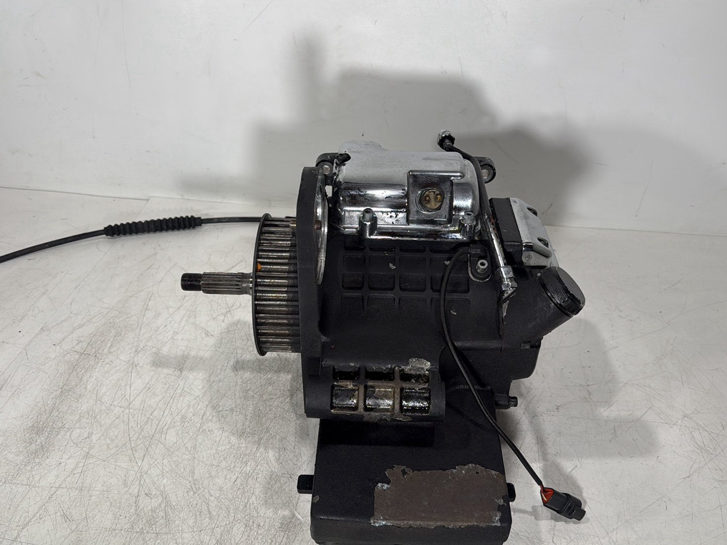 2006 Harley Touring FLHRI Road King OEM 5 Speed Transmission Gearbox 28K