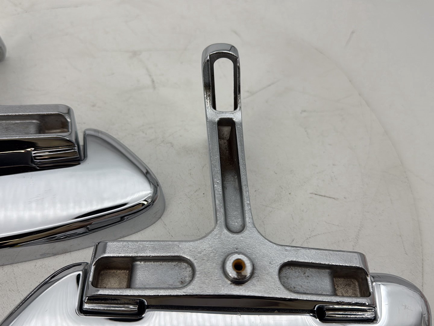 2019 - 2023 Harley-Davidson Touring Street Glide Left & Right Passenger Floorboard Foot Rest 50357-04