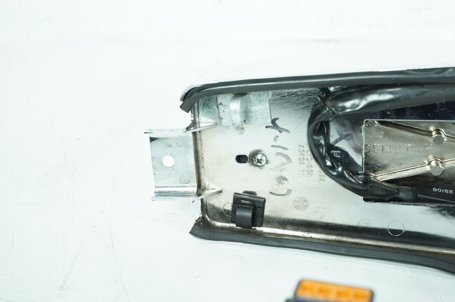 2007 - 2012 Harley-Davidson Touring CVO Electra Screamin Eagle Fuel Gas Tank Dash Console NOKey 61270-98A
