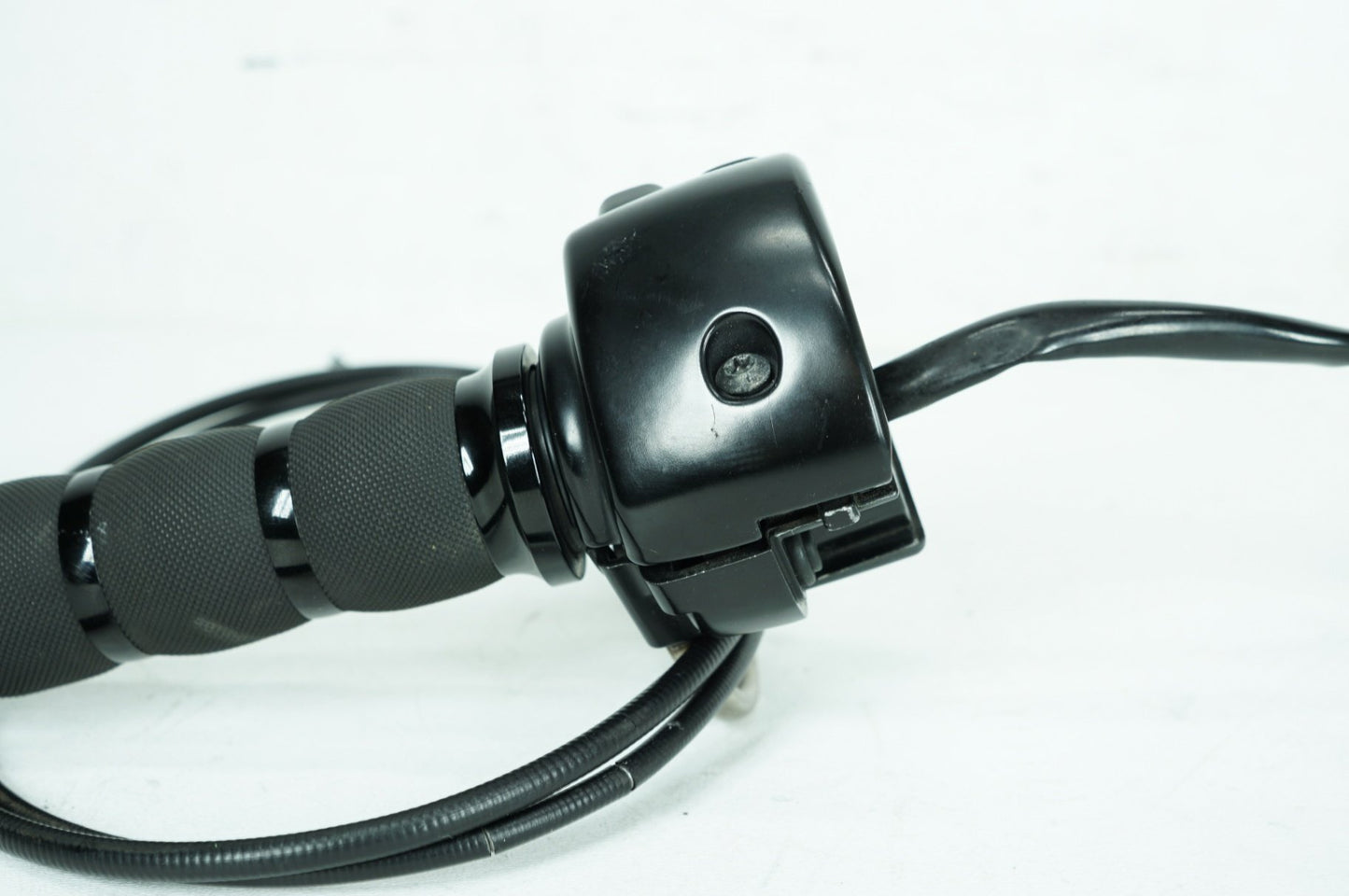 1999 - 2006 Harley-Davidson Dyna Wide Glide Right Engine Start Kill Switches Controls 71684-06A