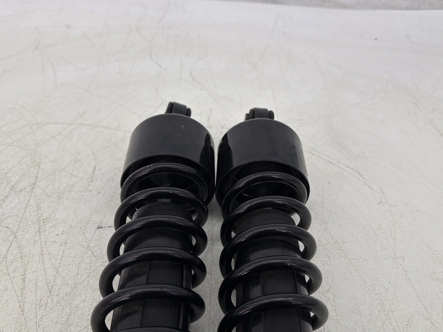 2007 Harley Touring FLHTC Electra Glide Classic OEM Rear Left Right Shock Absorbers